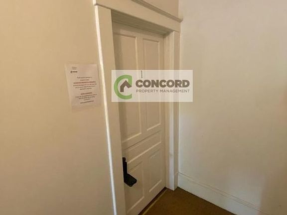 2nd image of 127 S Mendenhall St APT 1