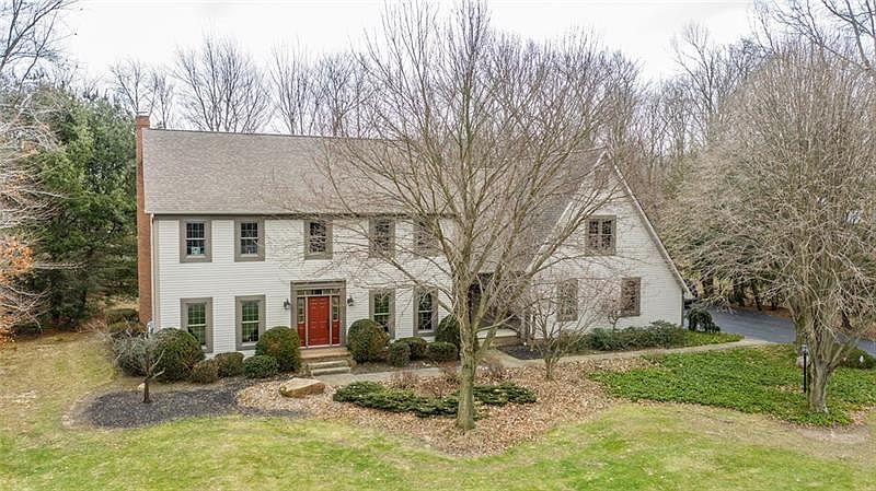 1st image of 1223 Foxwood Dr