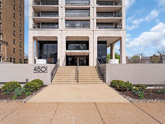 2nd image of 4501 Lindell Blvd APT 6F