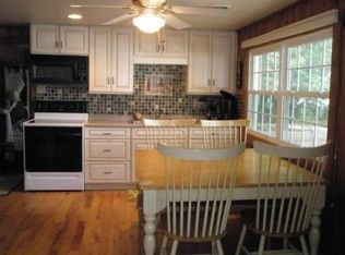 29387 Shaw Rd, Lawton, MI 49065