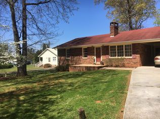 397 Stratford Rd, Lexington, NC 27292