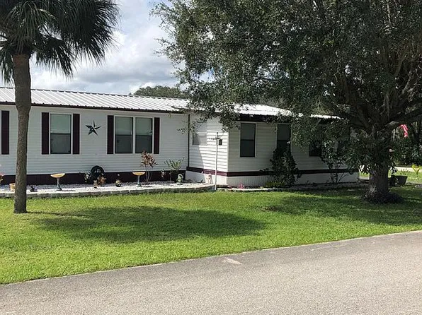 1235 Seamans St, Avon Park, FL 33825