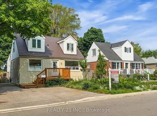 98 Natal Ave, Toronto, ON M1N 3V6