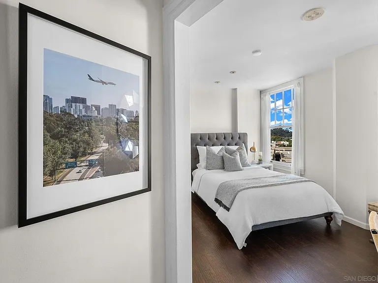 702 Ash St #803 — Photo 11