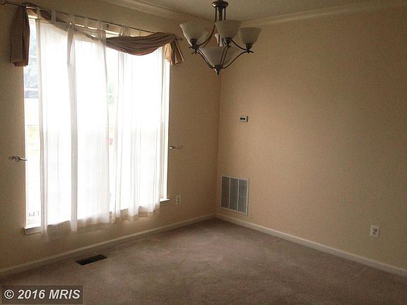 3rd image of 362 Ebaugh Dr SE