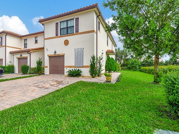 4th image of 12874 Anthorne Lane