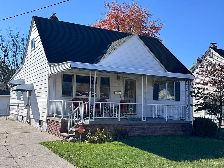 15983 Ashland Dr — Photo 23