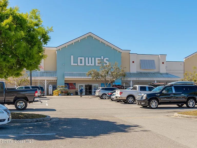 511 Trumpet St SW — Photo 33