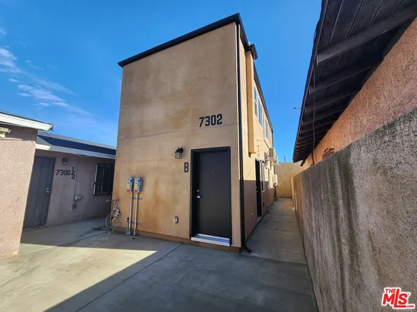 7302 Mace Pl #B, Los Angeles, CA 90001
