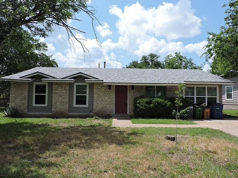 6908 Rufus Dr — Photo 2
