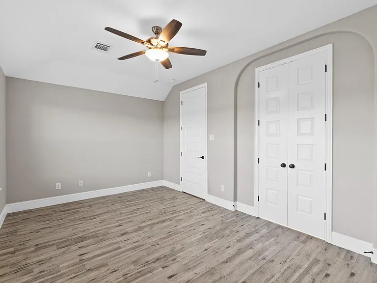 9707 Highland Pointe Dr — Photo 18
