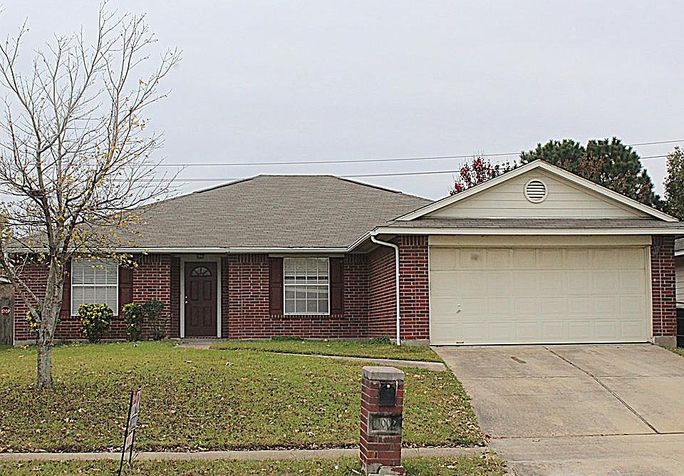 1st image of 11002 Bradford Way Dr