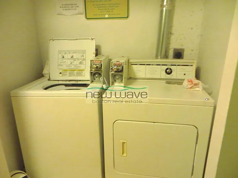 220 Hanover St #28 — Photo 13