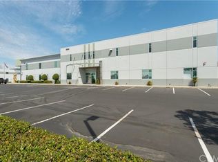 5562 Olive St, Montclair, CA 91763