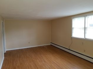 33 Kramer Ave, Waterbury, CT 06705