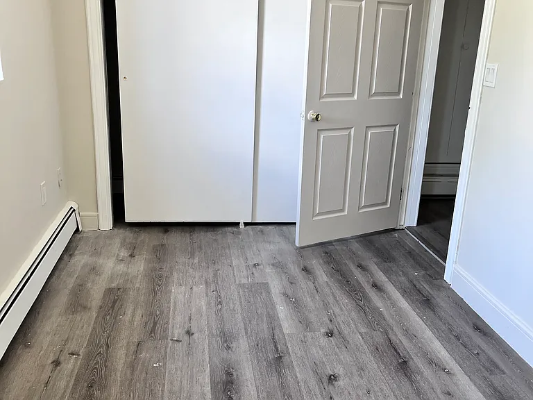 8 Clapp Ave #8 — Photo 3