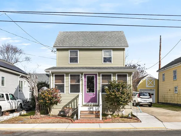 6365 Cropper St, Chincoteague Island, VA 23336