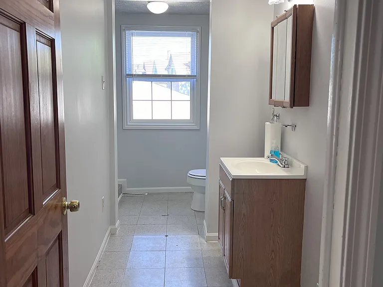 3231 Scranton Rd #1 — Photo 15