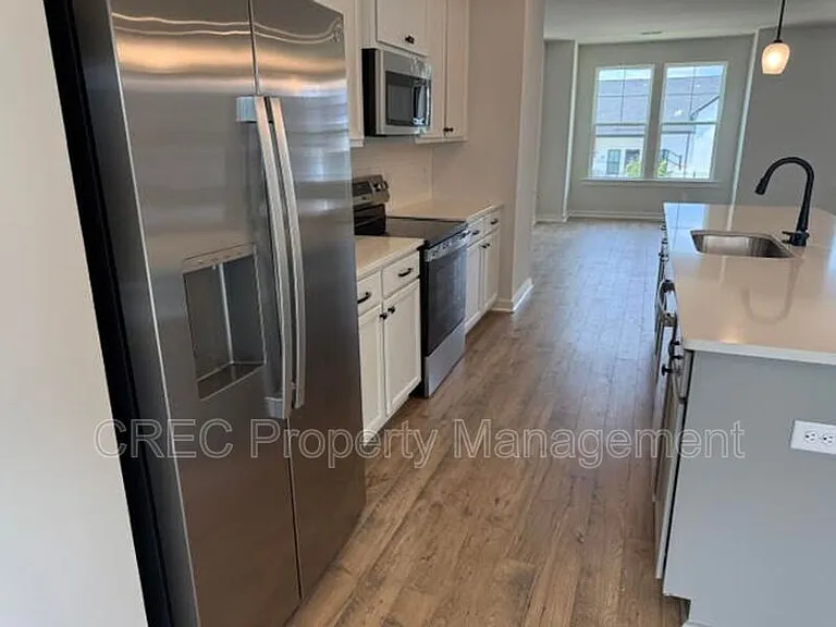 596 Scholar Way — Photo 11