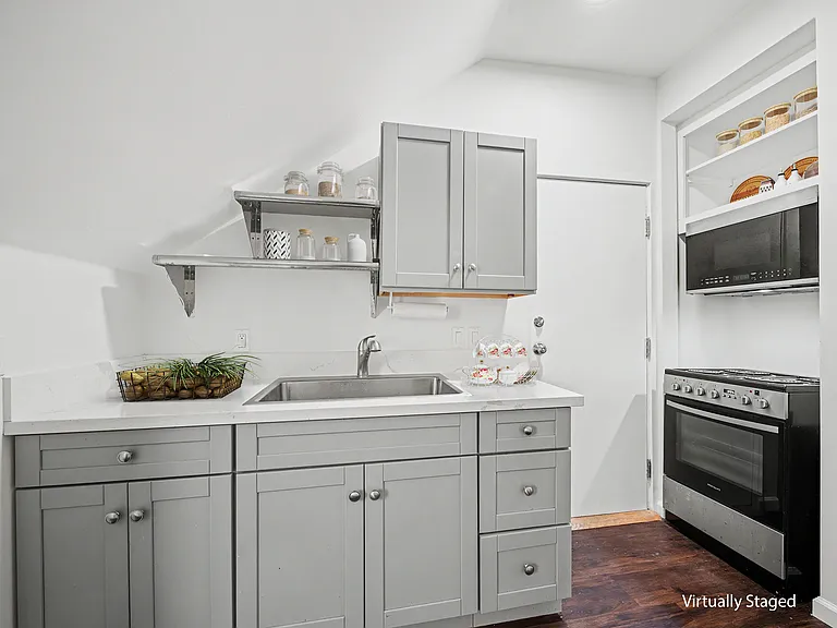 418 N Ogden Dr #9 — Photo 5
