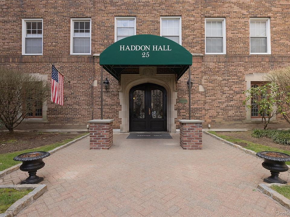 1st image of 25 Parkview Avenue #2K