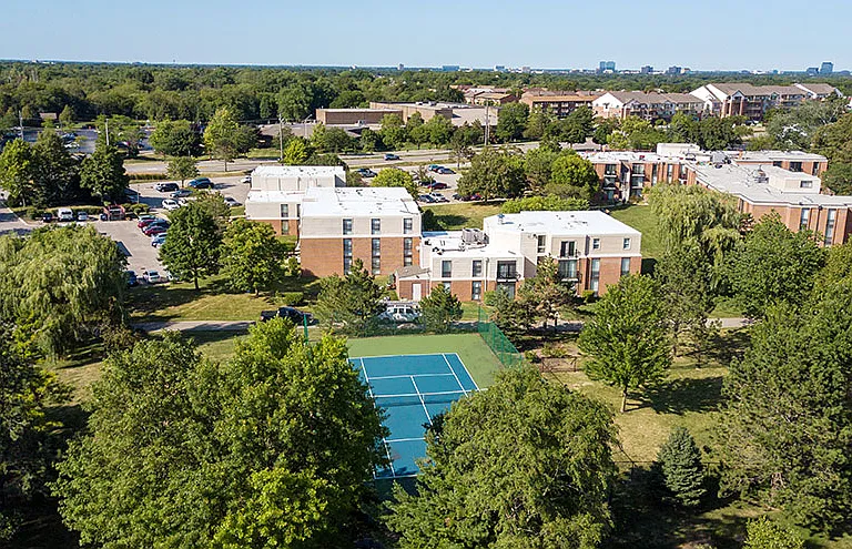 The Grove at Schaumburg Apartments — Photo 40