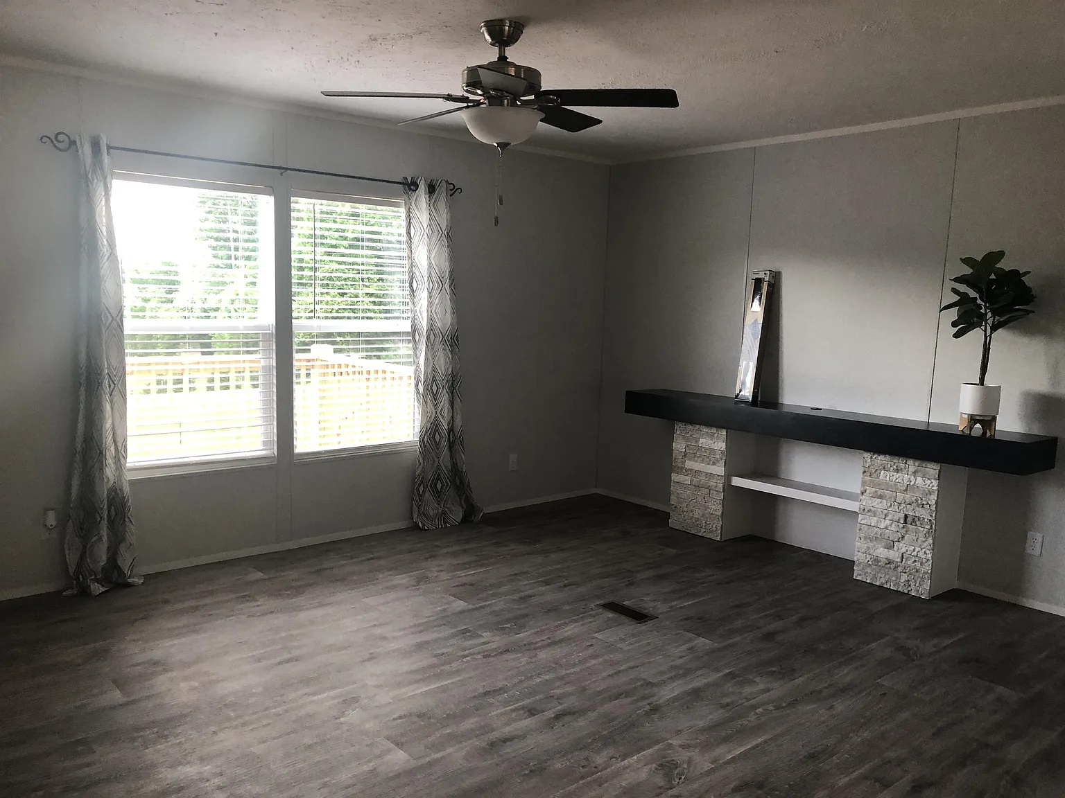 1671 Edgewood Road - 1 — Photo 3