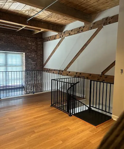 815 Porter St #313 — Photo 2