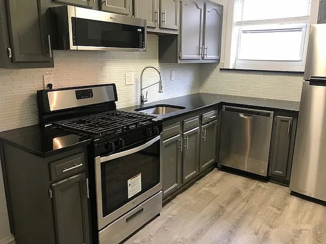 7256 Amherst Ave #2 — Photo 22