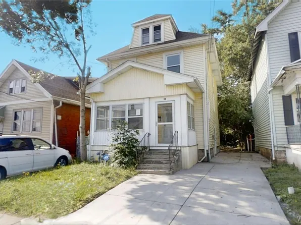 90 Newfield St, Buffalo, NY 14207