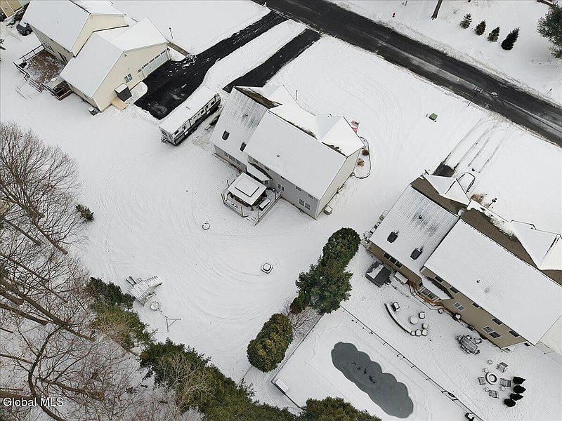 2nd image of 26 Birch Hill Road