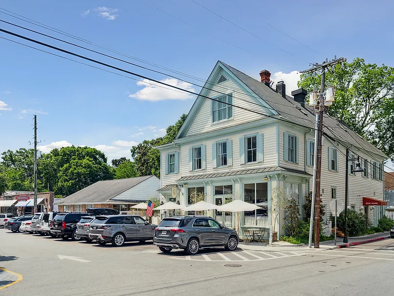 1444 Pocahontas St — Photo 42