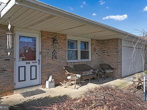 5th image of 314 Edgemont Dr