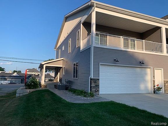 3rd image of 4446 Morrish Rd