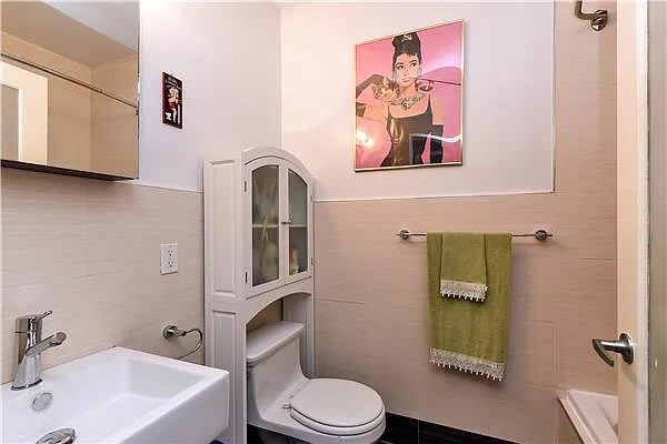 Sold by Keller Williams Realty Empire | media 18