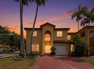 Poinciana Park, Davie, FL 33325