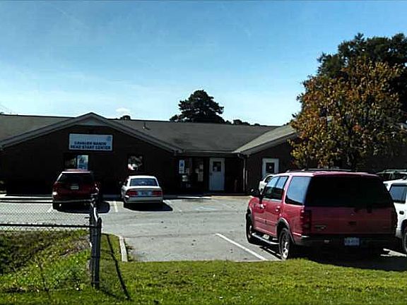 3rd image of 1218 Cavalier Blvd