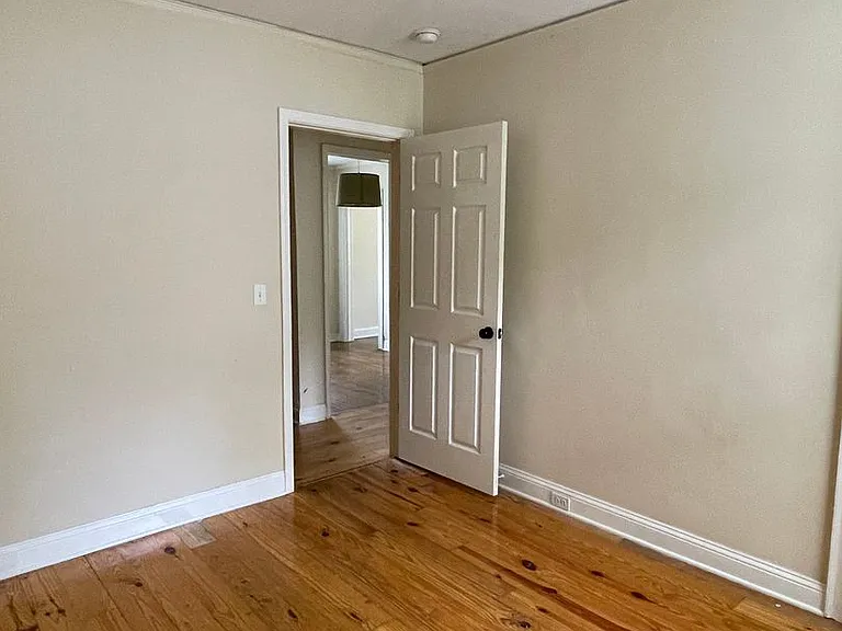 420 Virginia St — Photo 15
