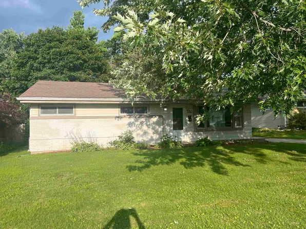 720 Blenheim Dr, Rockford, IL 61108