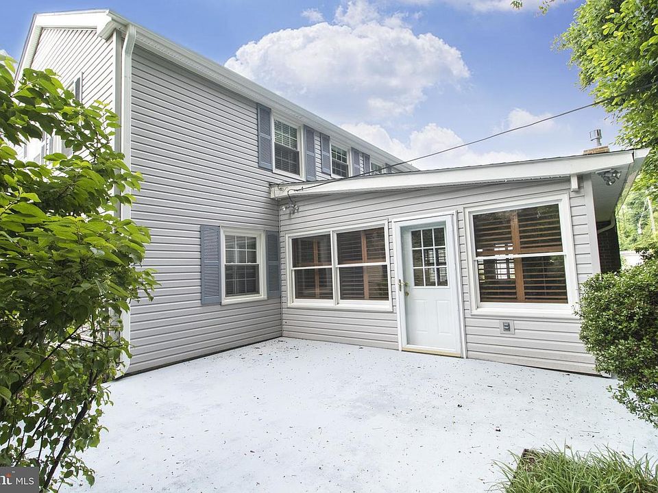 2nd image of 12612 Brunswick Ln