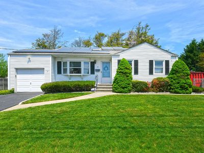 53 Hale Street, Brentwood, NY, 11717