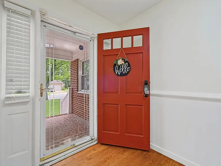 1757 Lafayette Dr — Photo 5
