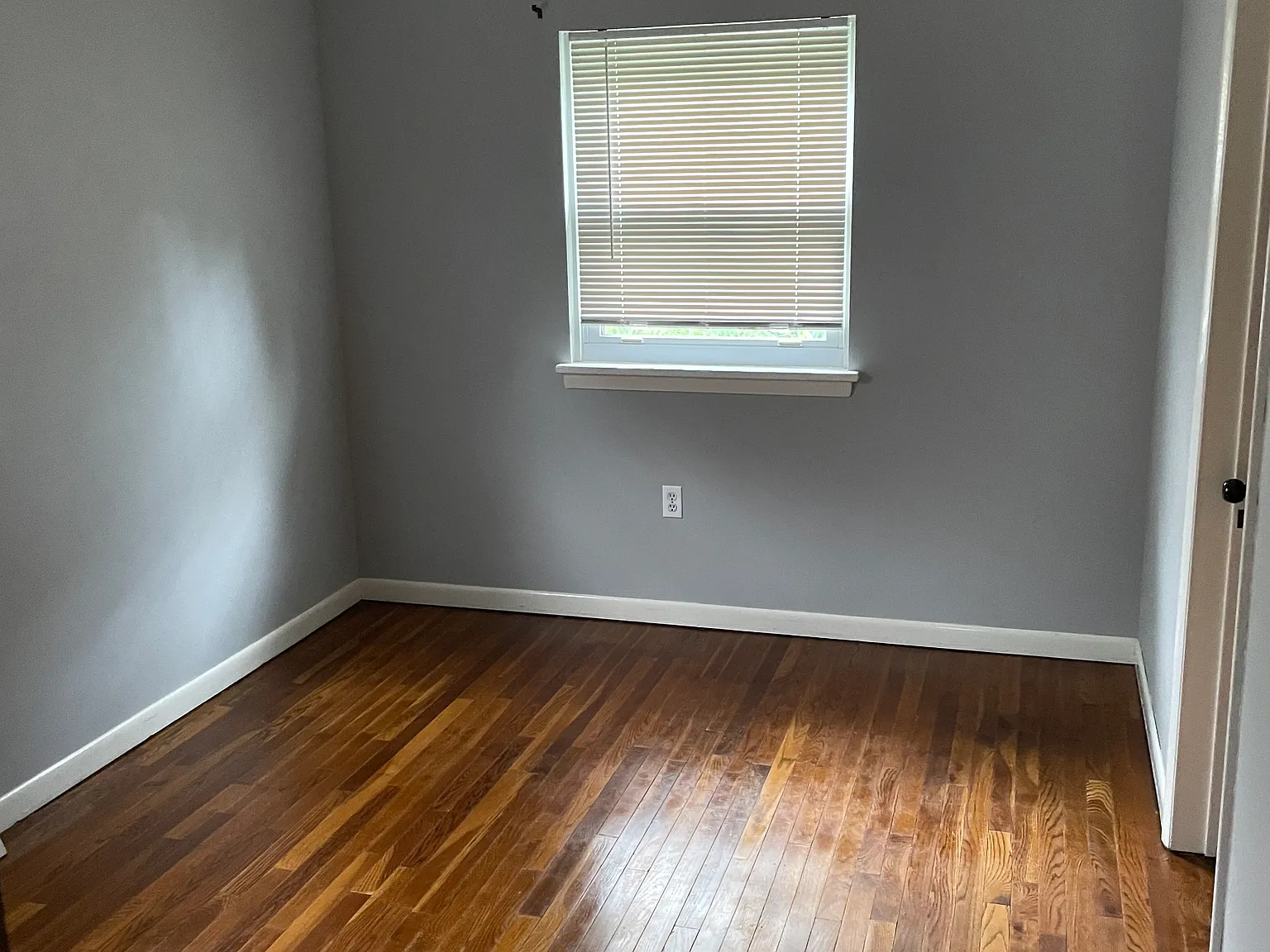 2 bed, 1850 sqft, $1,700 — Photo 2