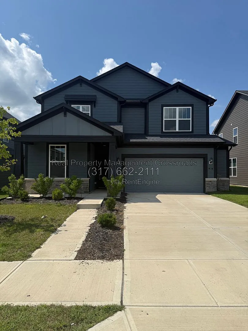4 bed, 3.0 bath, 2550 sqft, $2,900 — Photo 1