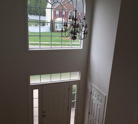 3rd image of 8410 Gannon Ct