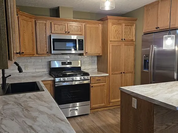 4 E Circle Dr, Vidalia, LA 71373