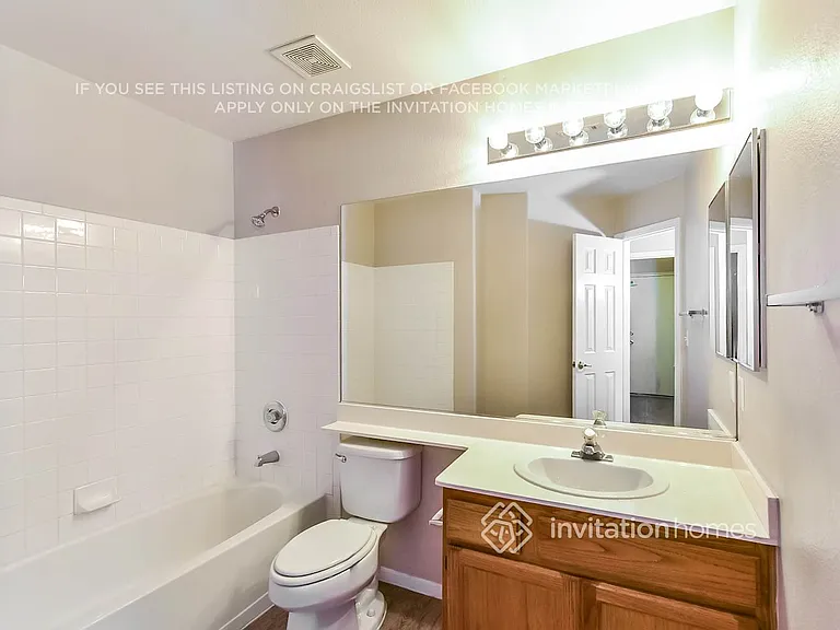 8904 Chenin Ave — Photo 13