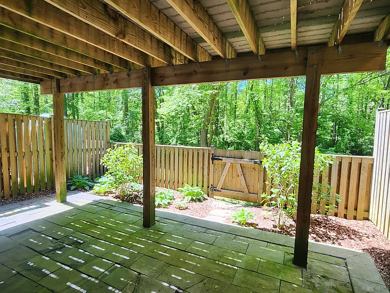5822 Wood Poppy Ct — Photo 17