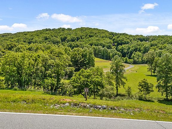 5th image of 12 Squirrel Hunting Rd