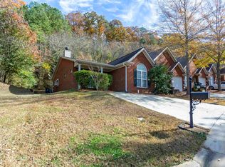 100 Hayesbury Ct, Pelham, AL 35124